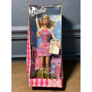 2000 Barbie Doll Pretty Picnic‎ Mattel 50615 w/ Picnic Basket Pink Dress NEW NIB
